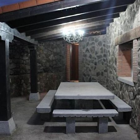 El Cauce Villa Navaluenga Kültér fotó