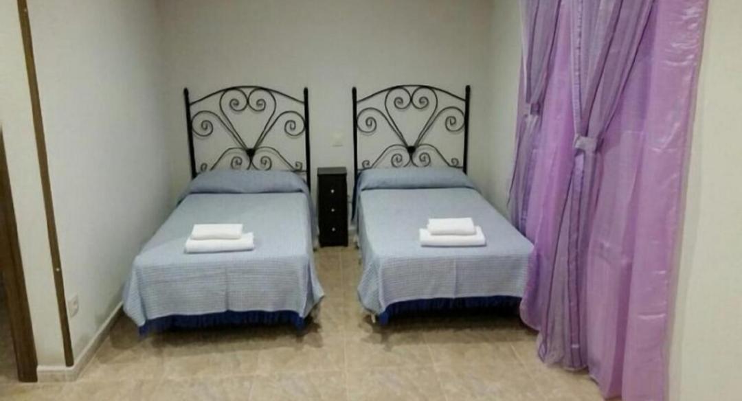 El Cauce Villa Navaluenga Kültér fotó